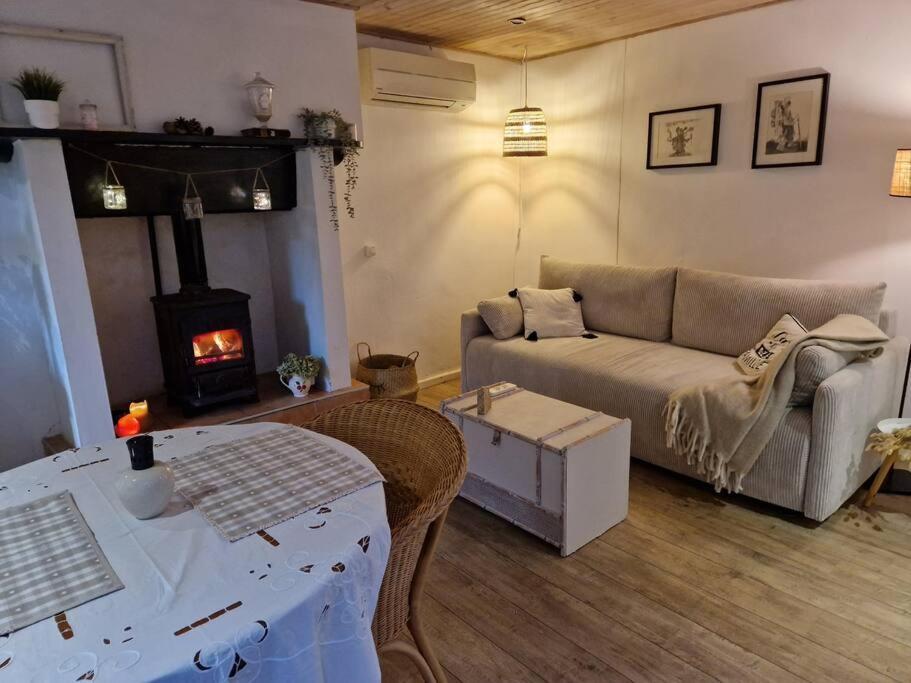 Petit Cottage Breton Saint-Mayeux Dış mekan fotoğraf